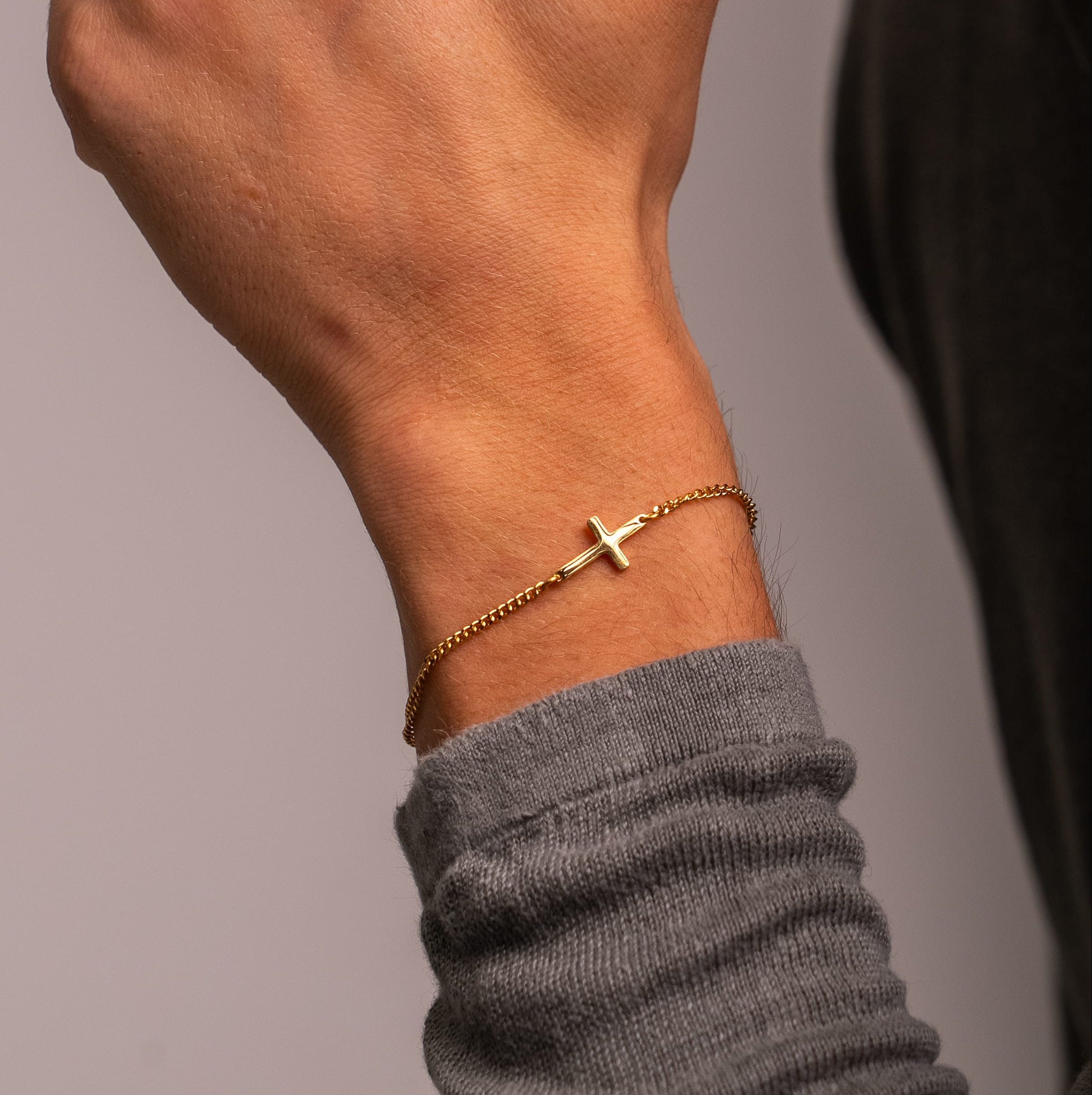 CROSS BRACELET