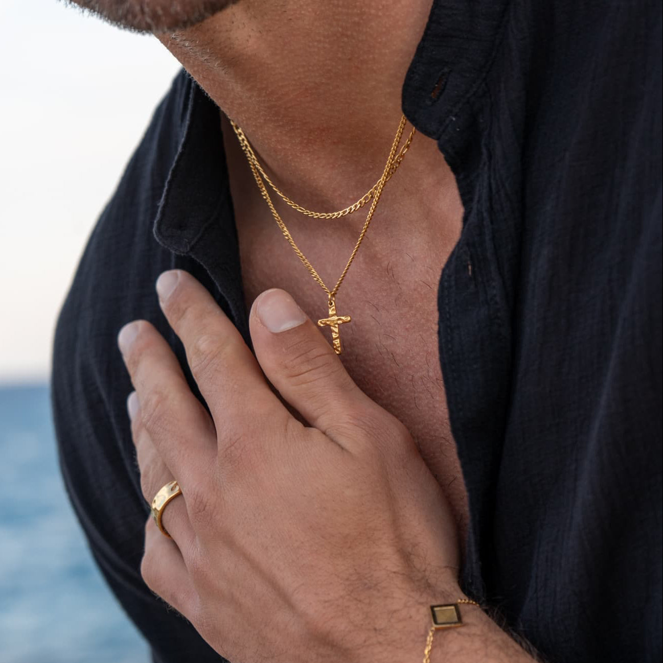 HAMMERED CROSS NECKLACE