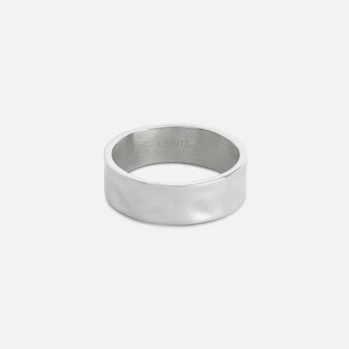 Hammered ring